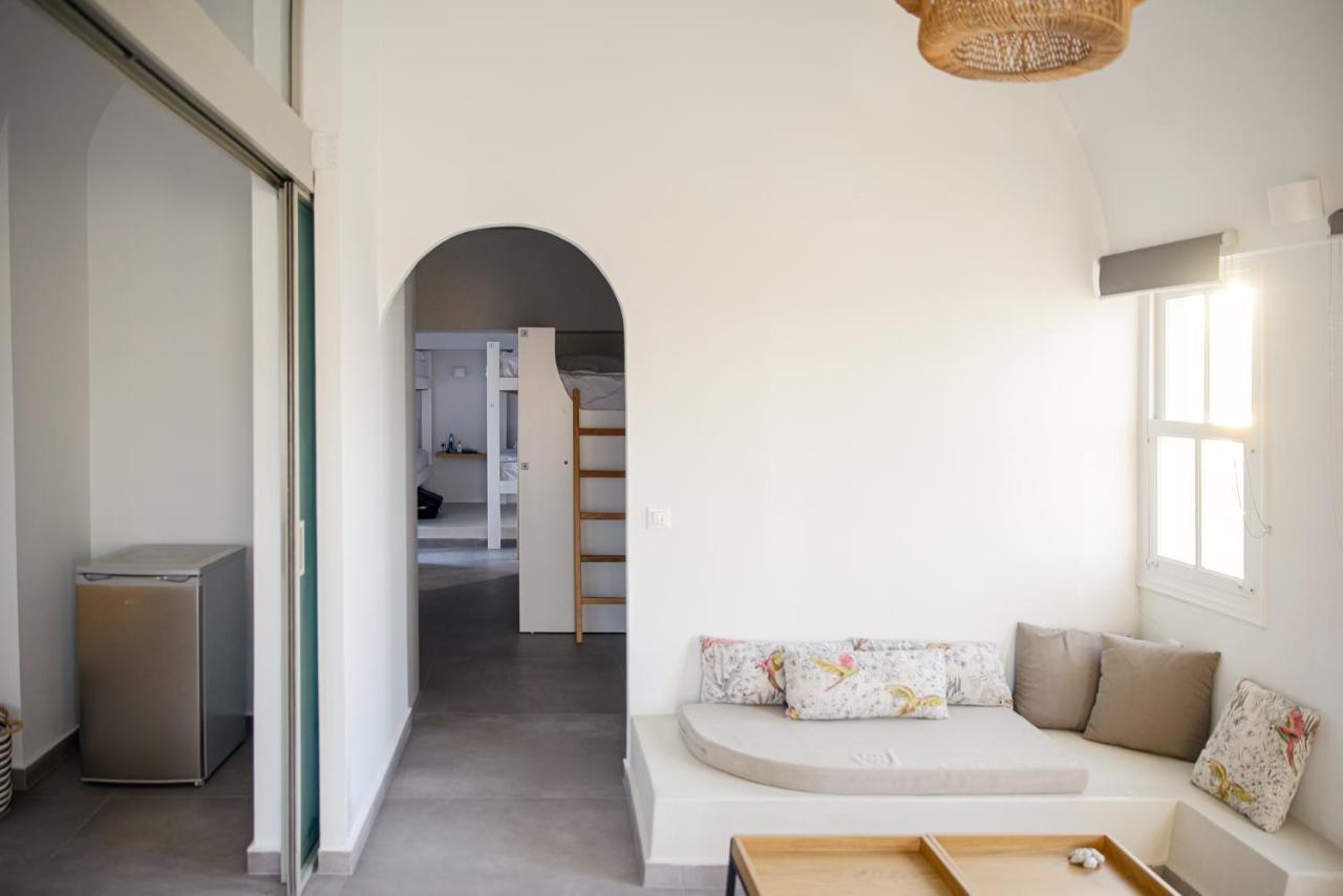 Central Hostel Oia Εξωτερικό φωτογραφία