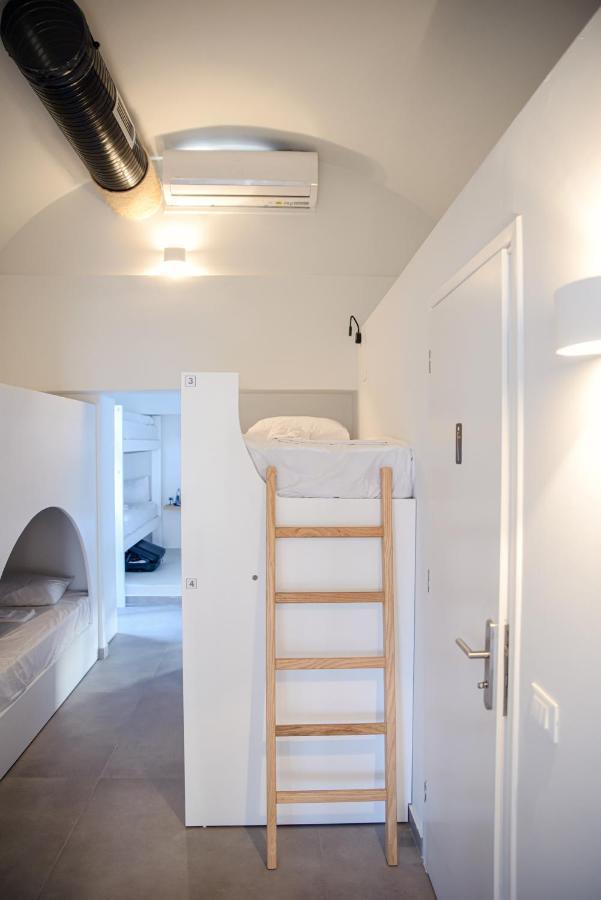 Central Hostel Oia Εξωτερικό φωτογραφία