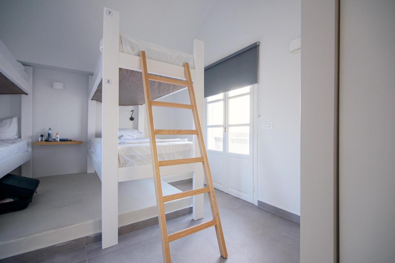 Central Hostel Oia Εξωτερικό φωτογραφία